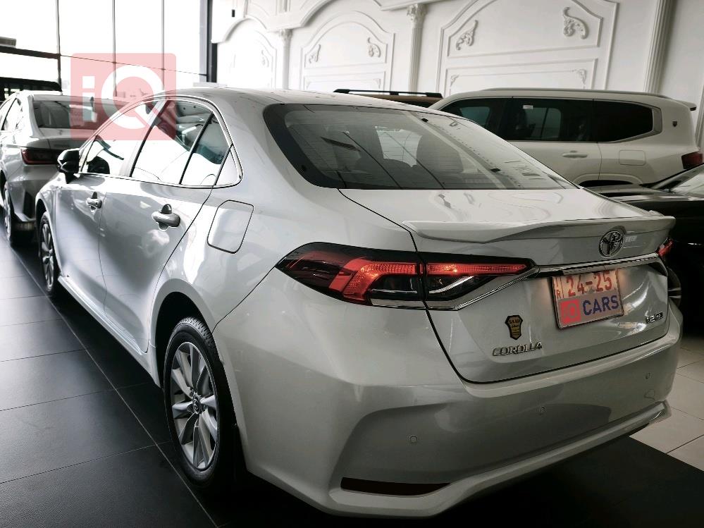 تويوتا كورولا